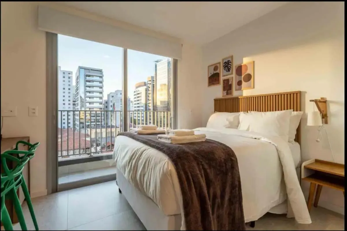 Studio Em Pinheiros Prox A Faria Lima Com Cama Queen Sao Paulo